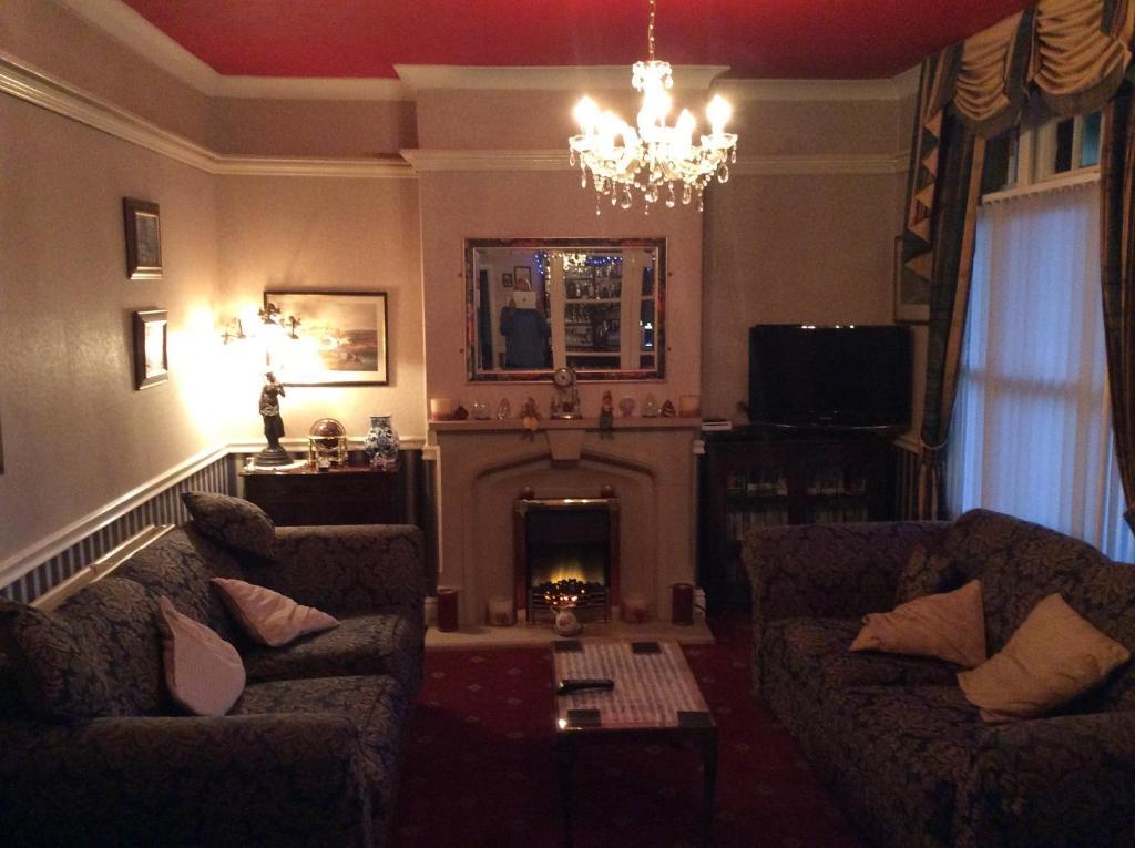 White Lodge Guest House スケッグネス エクステリア 写真